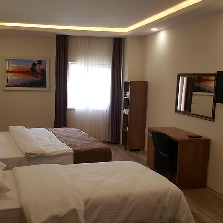 Sanli Hotel Blue ทรับซอน ภายนอก รูปภาพ