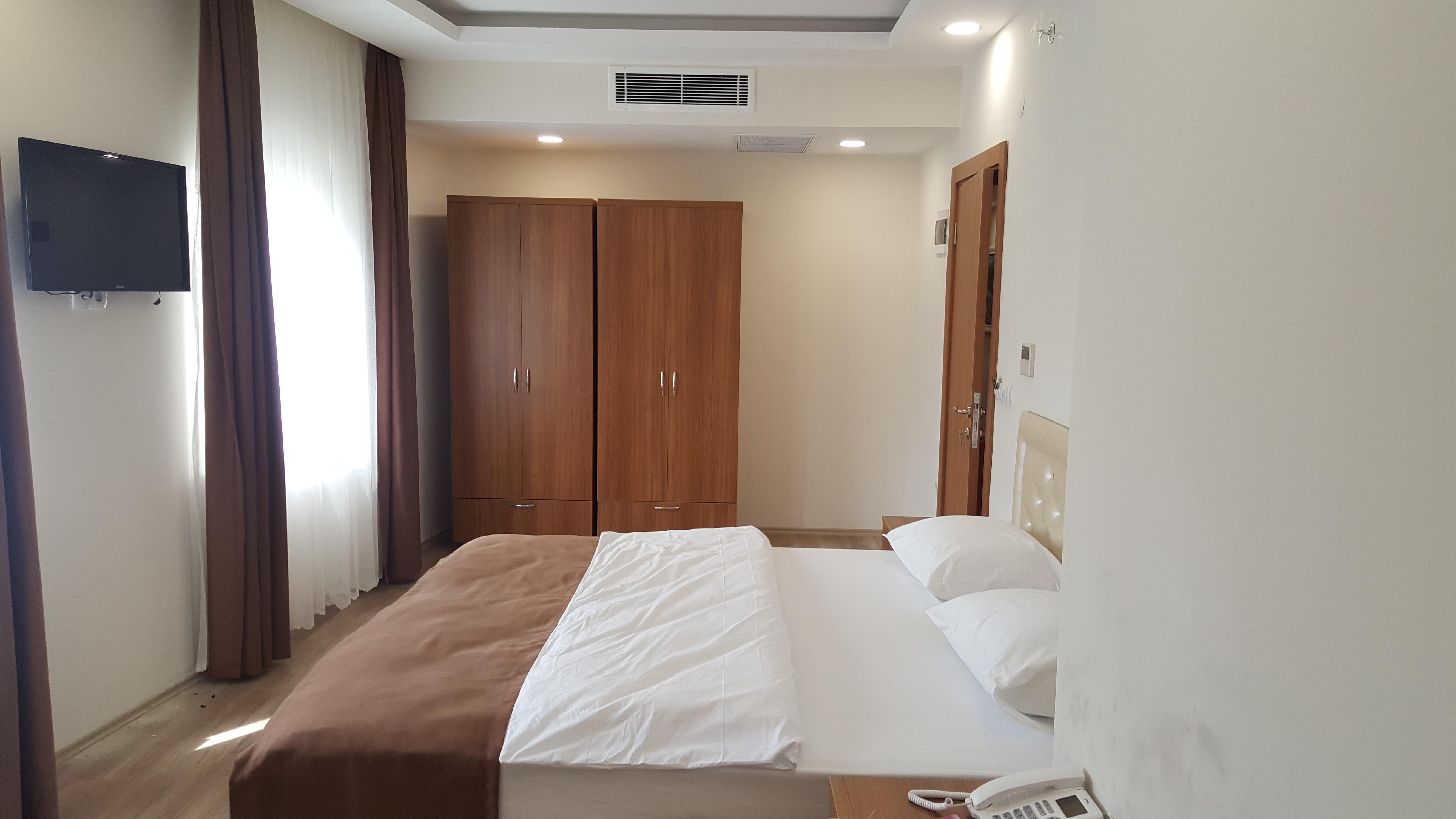 Sanli Hotel Blue ทรับซอน ภายนอก รูปภาพ
